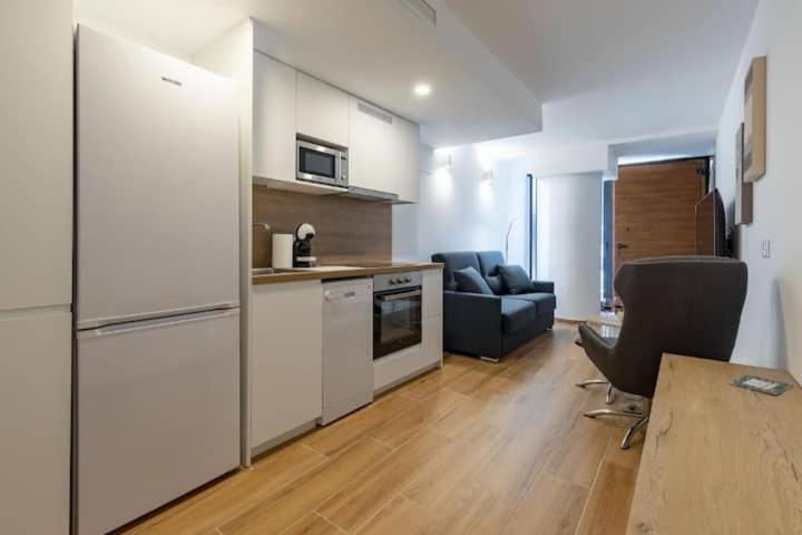 Duplex 6 Pax 2 Bth, Excelent Area Luxor * Valence