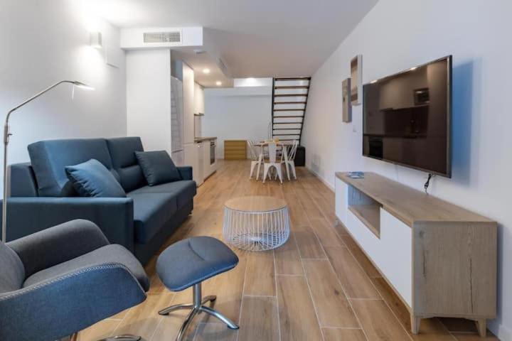 Appartement Duplex 6 Pax 2 Bth, Excelent Area Luxor Valence
